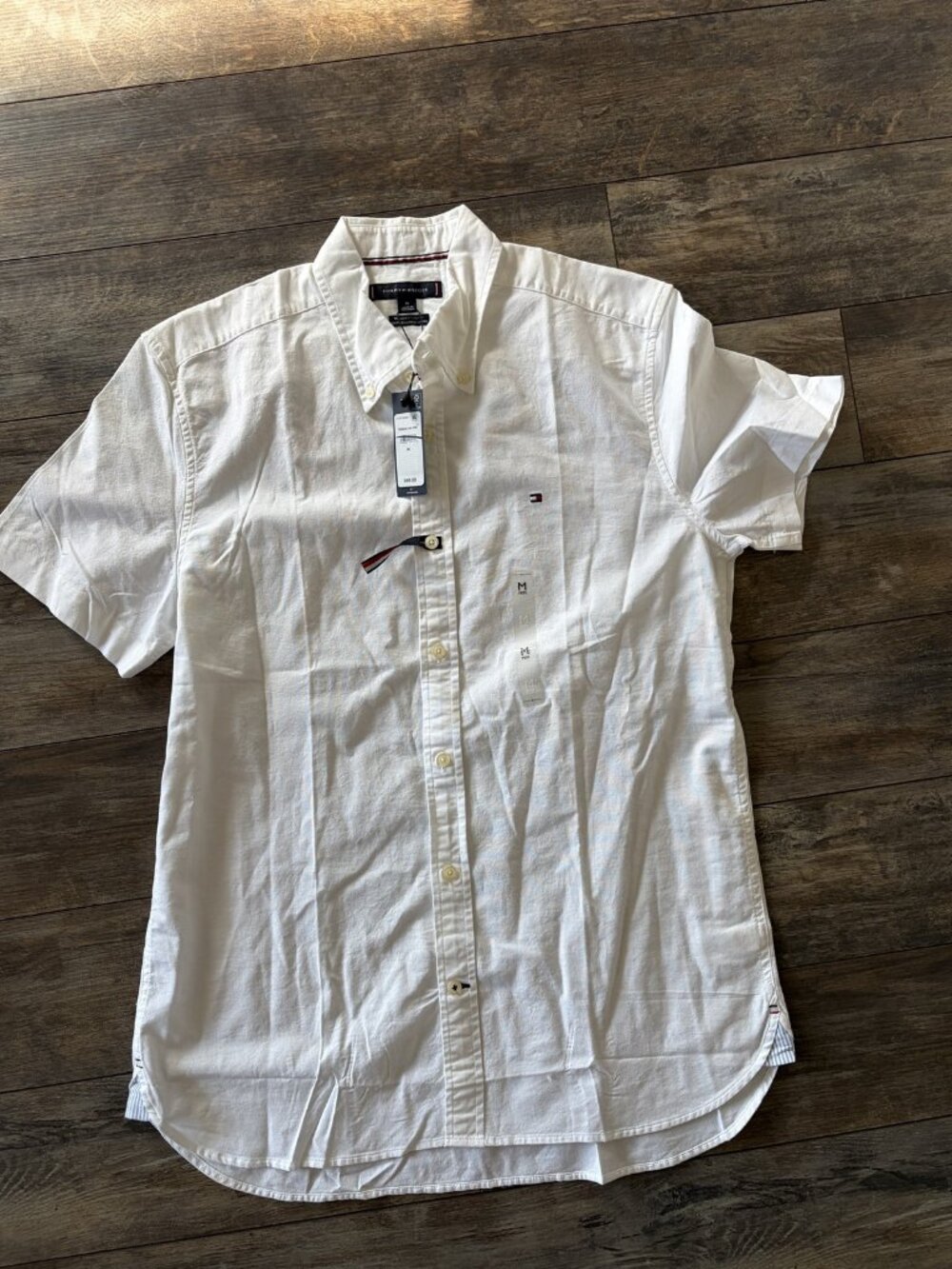 Tommy Hilfiger Men's White Short Sleeve Button Down Shirt Size M NWT